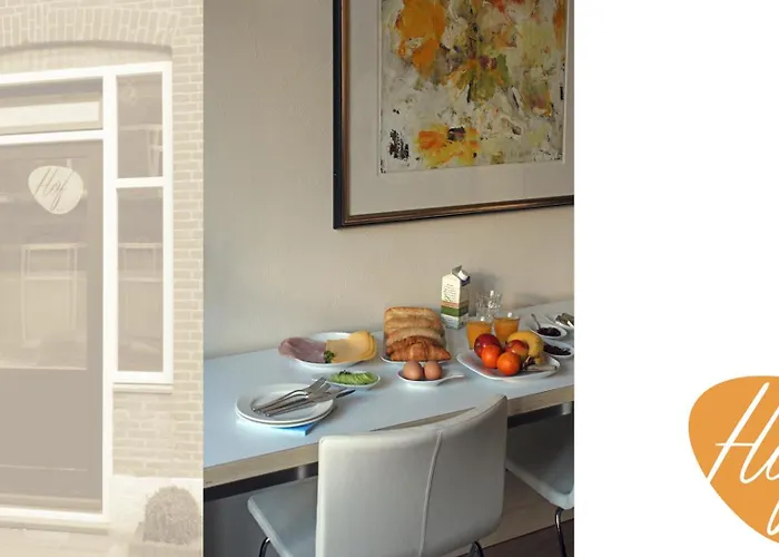 Bed & Breakfast Hof, A Luxury In The Center Of