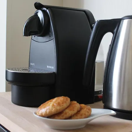 Bed & Breakfast Hof, A Luxury In The Center Of