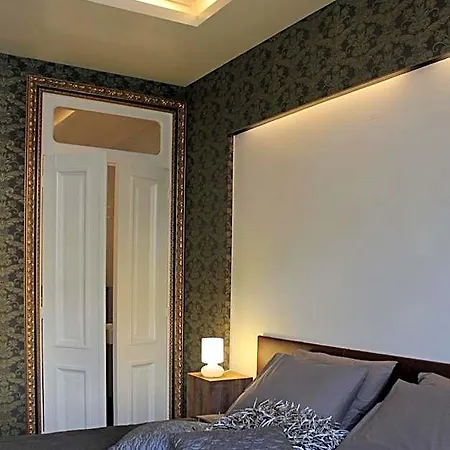Hof, A Luxury In The Center Of